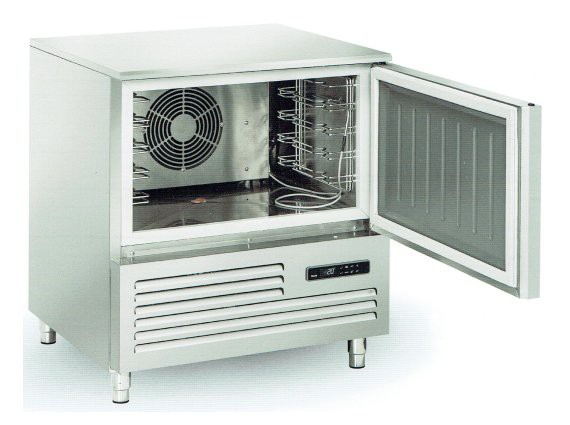 Abbattitore di temperatura per gelateria 5 teglie RF 50A.